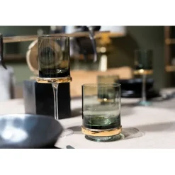 Verre à vin rouge Innocent fumé><noscript><img width=